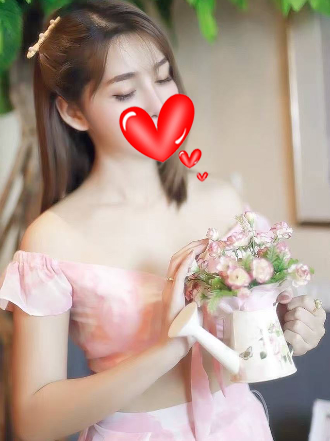 nanaちゃん ( 26歳)